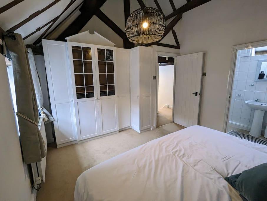 فيلا Zeppelin House - Riverside 18Th Century Townhouse بيودلي المظهر الخارجي الصورة